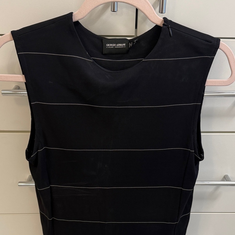 Vintage Giorgio Armani made in Italy size 8/42 gorgeous black and white shirt